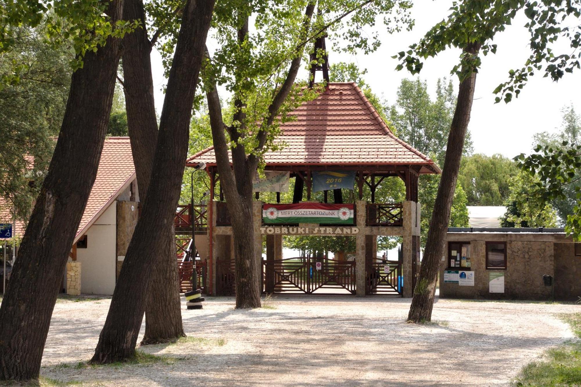 Csodakertes Kishaz Balatonfuzfon Exteriér fotografie